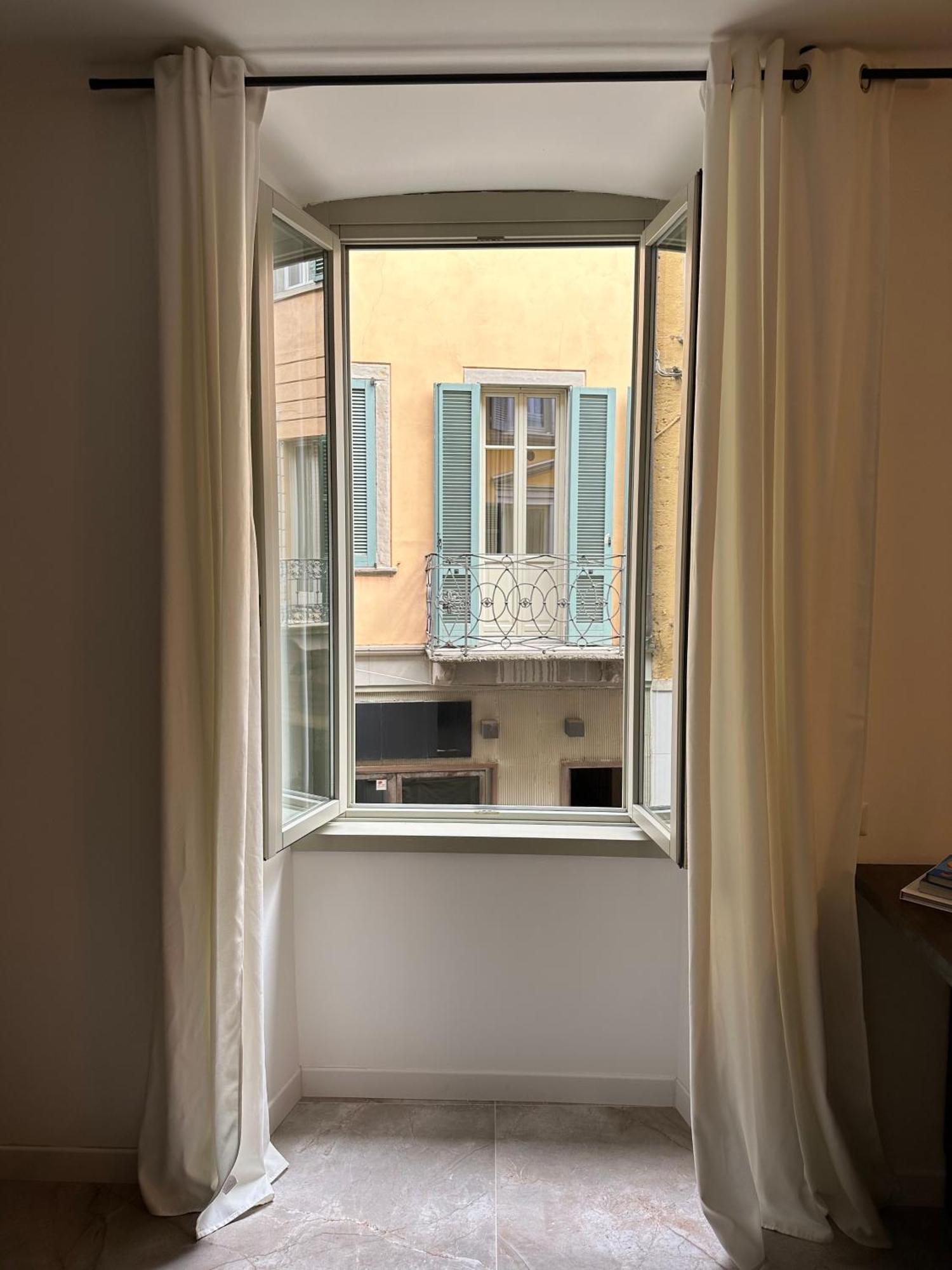 Magic Place Bergamo! Classy Apartment In The Heart Of The City 外观 照片