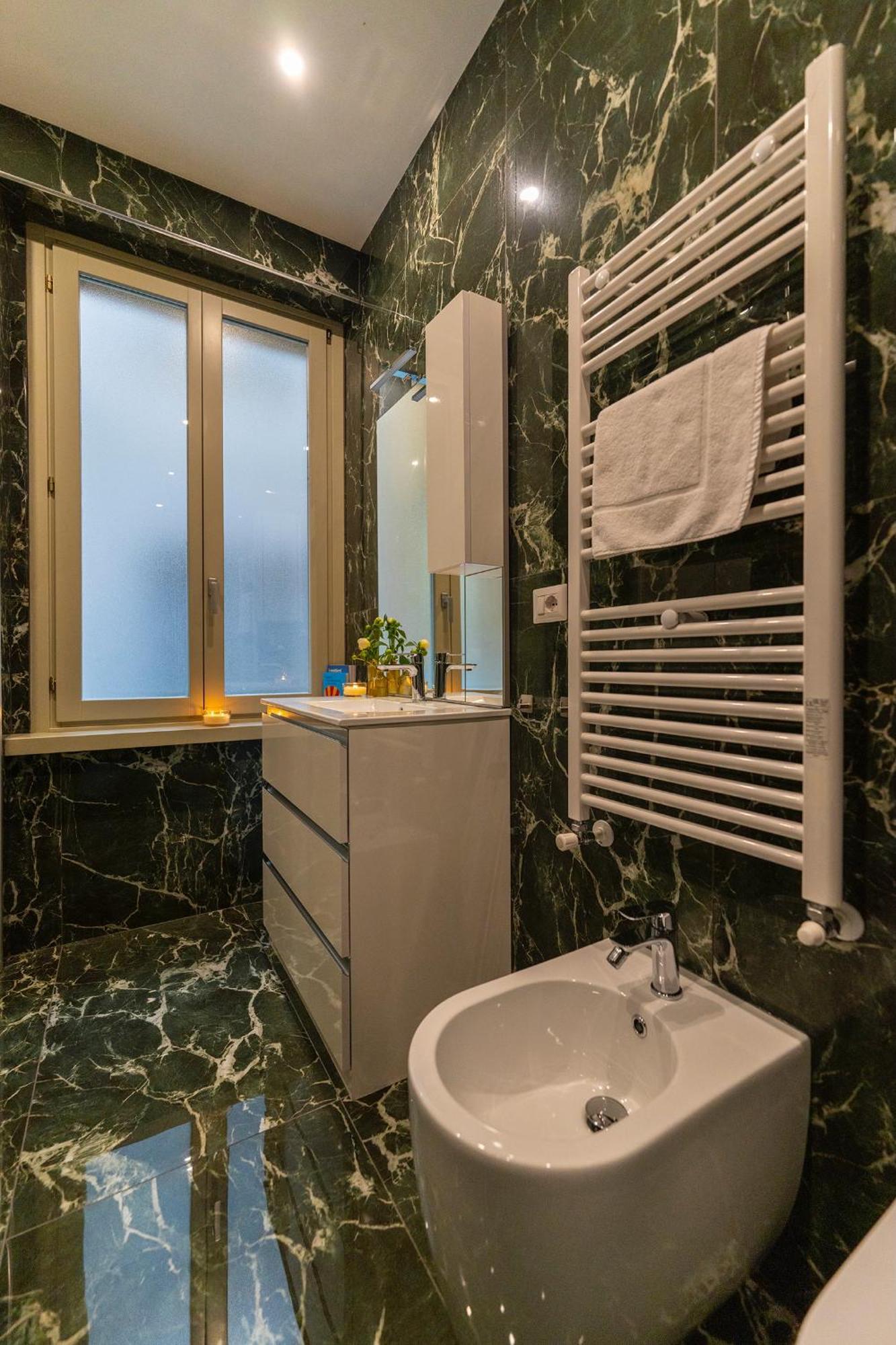 Magic Place Bergamo! Classy Apartment In The Heart Of The City 外观 照片